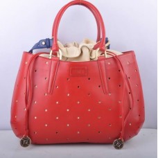 Fendi B Fab tas van rood geperforeerd leer, grote tas met handvat aan de bovenkant Fendi B Fab tas van rood geperforeerd leer, grote tas met handvat aan de bovenkant