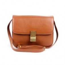 Celine Clasp Classic Box Medium Tas Abrikoos Celine Clasp Classic Box Medium Tas Abrikoos