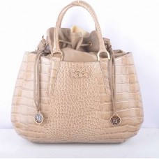 Fendi B Fab Khaki Krokodillenleren Tas met Groot Handvat Fendi B Fab Khaki Krokodillenleren Tas met Groot Handvat