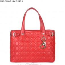 Dior Panarea Medium Schoudertas Rood Lamsleer (Gouden Hardware) 9625 Dior Panarea Medium Schoudertas Rood Lamsleer (Gouden Hardware) 9625