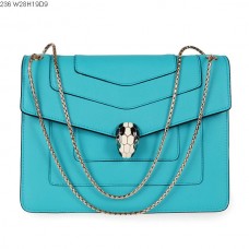 Bvlgari Serpenti GM tas van kalfsleer in marineblauw Bvlgari Serpenti GM tas van kalfsleer in marineblauw