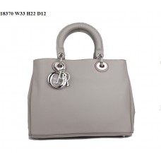 Dior Diorissimo Medium Tas Grijs Nappa Leer (Zilverkleurige Hardware) 18370 Dior Diorissimo Medium Tas Grijs Nappa Leer (Zilverkleurige Hardware) 18370