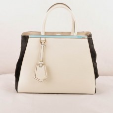 Fendi 2jours Medium Tas van wit kalfsleer met zwart paardenhaarleer Fendi 2jours Medium Tas van wit kalfsleer met zwart paardenhaarleer