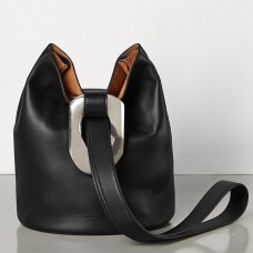 Bottega Veneta Drop Bag in zwart nappaleer Bottega Veneta Drop Bag in zwart nappaleer