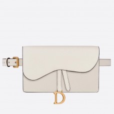 Dior zadeltas van wit kalfsleer Dior zadeltas van wit kalfsleer