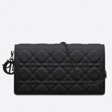 Dior Lady Dior Ultra Black Clutch met ketting Dior Lady Dior Ultra Black Clutch met ketting