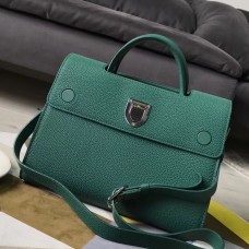 Dior Diorever handtas in groen kalfsleer Dior Diorever handtas in groen kalfsleer