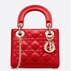 Dior Lady Dior mini-tasje met ketting in kersenrood lakleer Dior Lady Dior mini-tasje met ketting in kersenrood lakleer