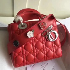 Dior My Lady Dior tas in rood lamsleer Dior My Lady Dior tas in rood lamsleer