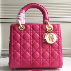 Dior Medium Lady Dior tas in roze-rood lamsleer Dior Medium Lady Dior tas in roze-rood lamsleer