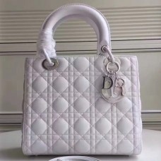 Dior Medium Lady Dior tas in wit lamsleer Dior Medium Lady Dior tas in wit lamsleer