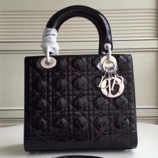 Dior Medium Lady Dior tas in zwart lakleer Dior Medium Lady Dior tas in zwart lakleer