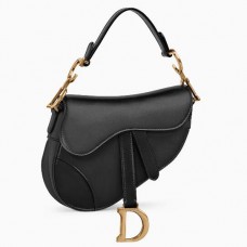 Dior Mini Saddle Bag in zwart kalfsleer Dior Mini Saddle Bag in zwart kalfsleer