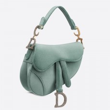 Dior Mini Saddle Bag in zeegroen fluweel Dior Mini Saddle Bag in zeegroen fluweel