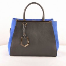 Fendi 2jours Middelgrote tas van zwart Ferrari-leer met blauw lamsleer Fendi 2jours Middelgrote tas van zwart Ferrari-leer met blauw lamsleer