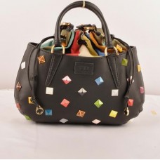Fendi B Fab Medium Top-handle Bag van zwart Ferrari-leer met studs en veelkleurige juwelen Fendi B Fab Medium Top-handle Bag van zwart Ferrari-leer met studs en veelkleurige juwelen