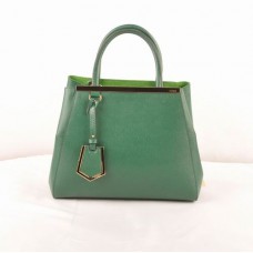 Fendi 2jours groene leren tas met kruisaders Fendi 2jours groene leren tas met kruisaders